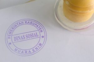 stempel kayu